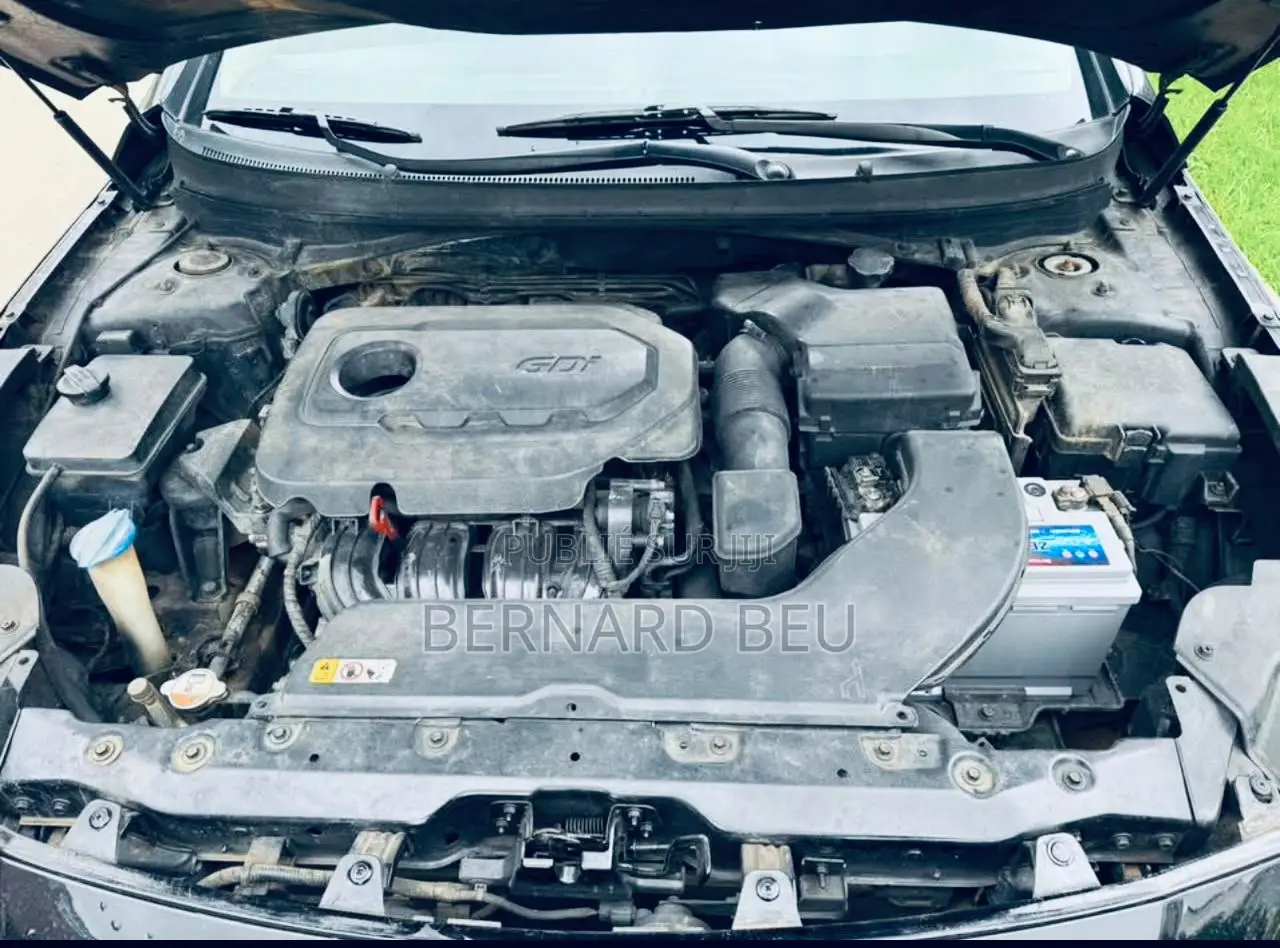 Hyundai Sonata Base Sedan FWD (2.4L 4cyl 6A) 2017 Noir
