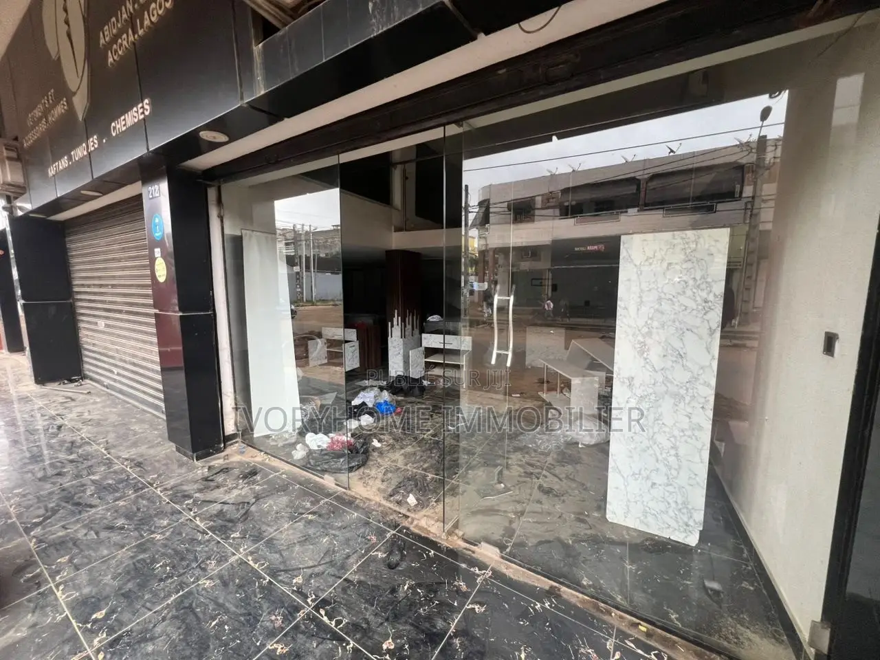 Magasin en Location