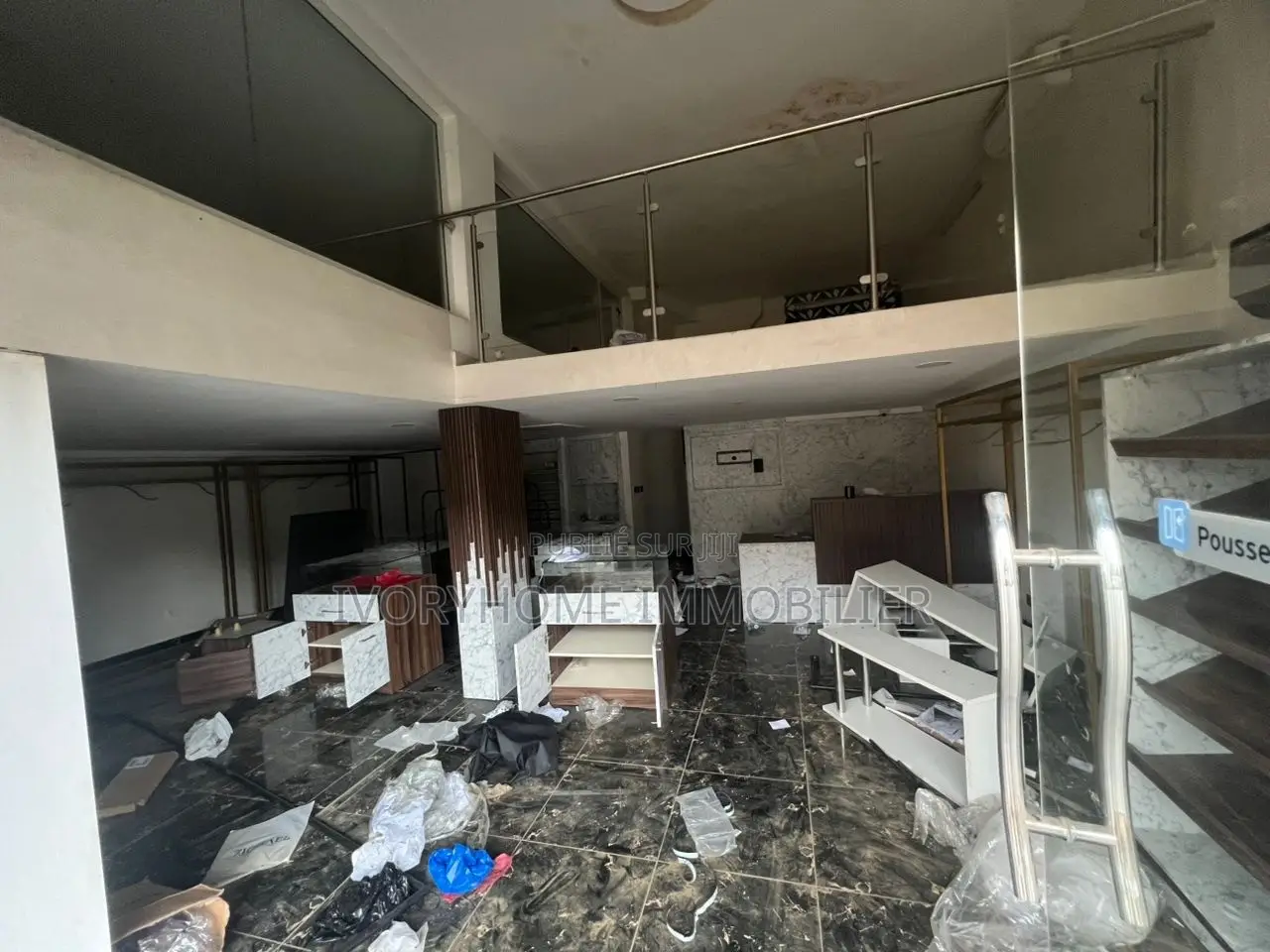 Magasin en Location