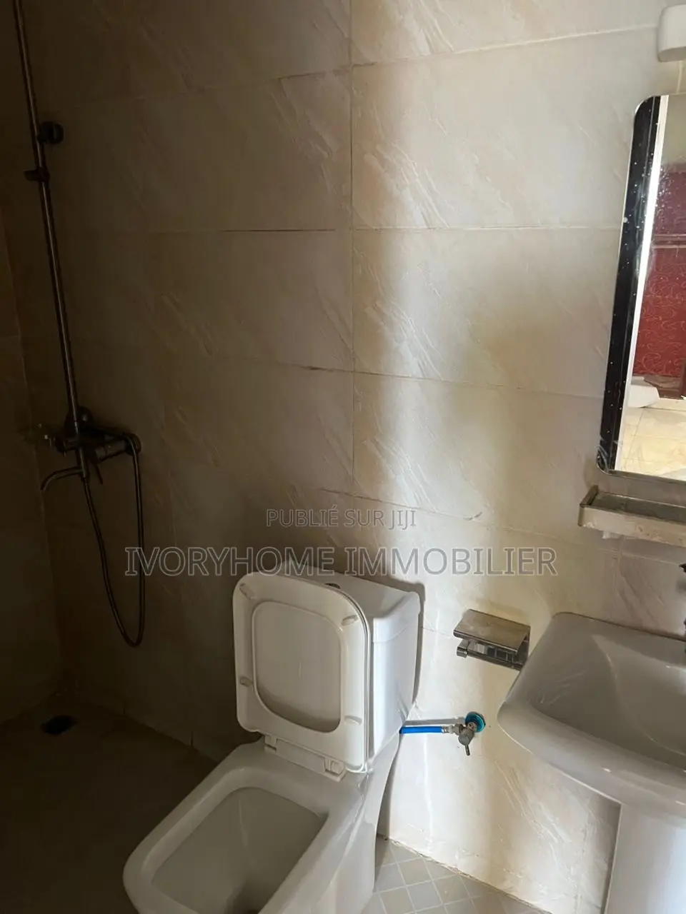 2chbre Appartement dans Cocody à Louer