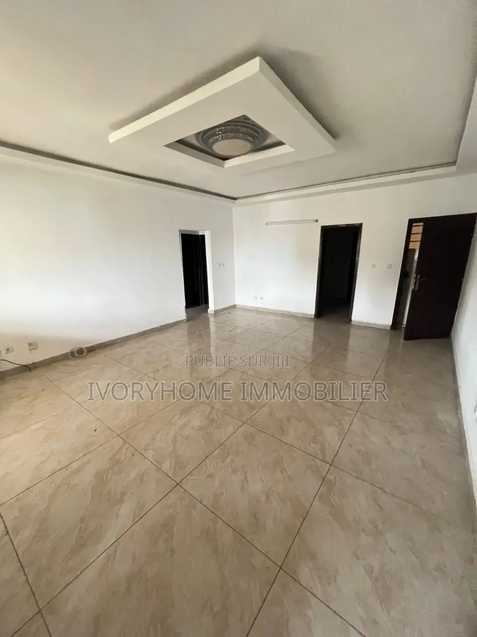 2chbre Appartement dans Cocody à Louer