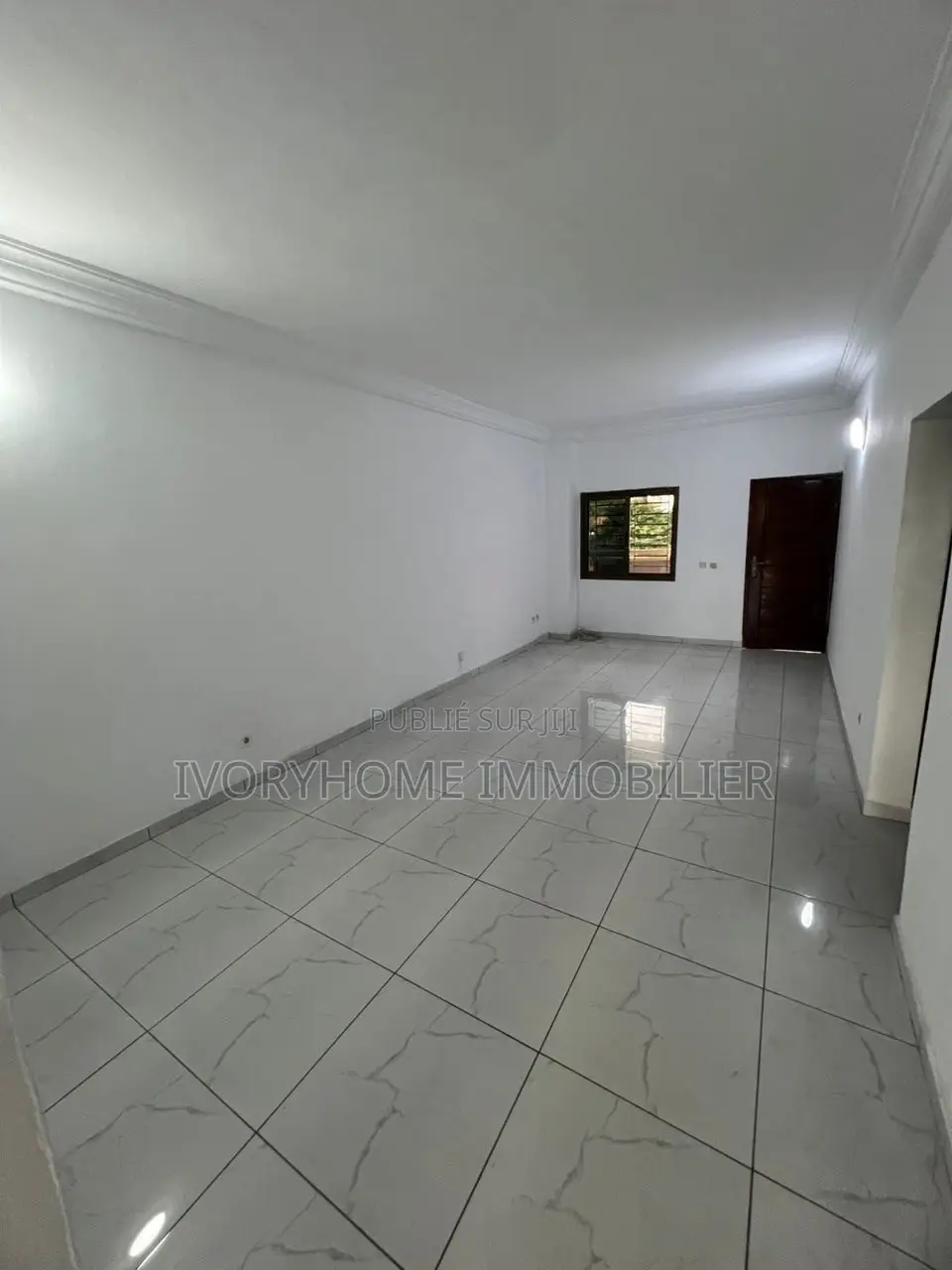2chbre Appartement dans Cocody à Louer