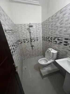 2chbre Appartement dans Cocody à Louer