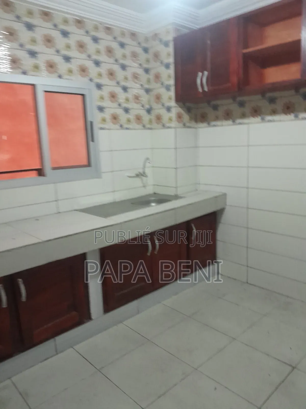 4chbre Villa dans Bosko, Cocody à Louer