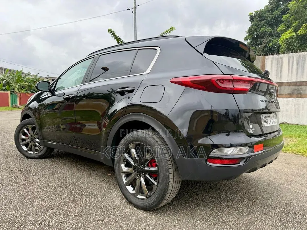 Kia Sportage EX 2021 Noir Mat