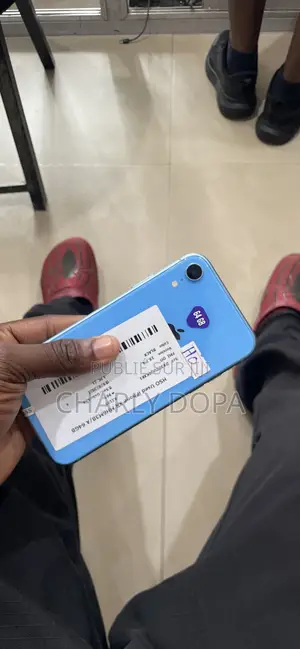 Apple iPhone XR 64 GB Bleu