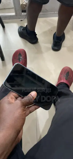 Apple iPhone XR 64 GB Bleu