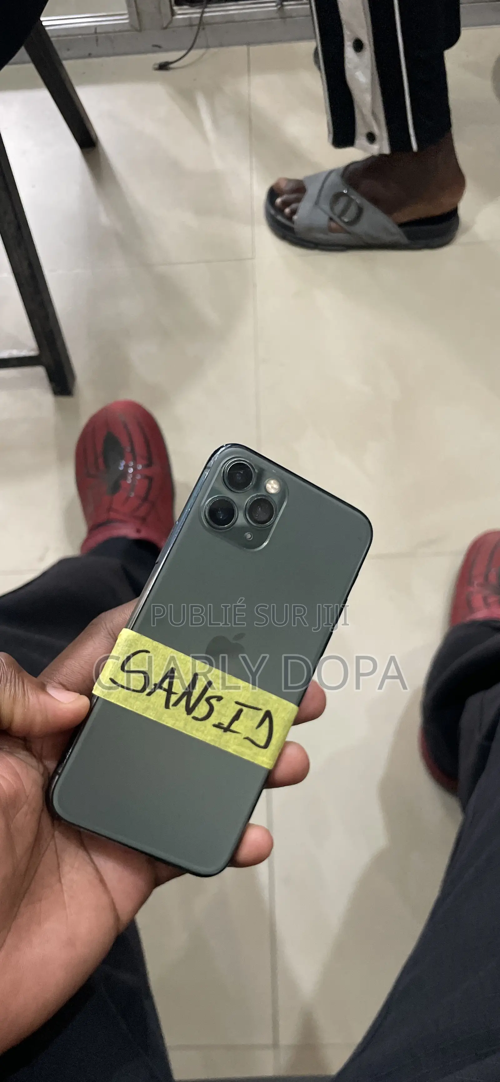 Apple iPhone 11 Pro 64 GB Vert