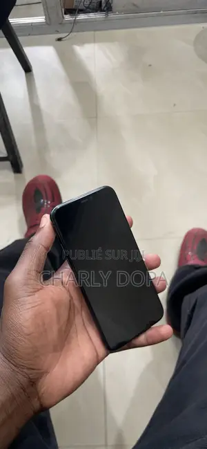 Apple iPhone 11 Pro 64 GB Vert