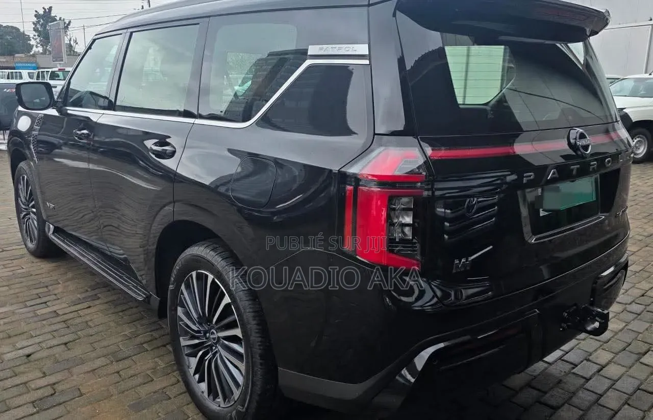 Nissan Patrol 2025 Noir Mat