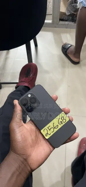 Apple iPhone 14 Pro 128 GB Noir