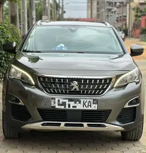 Peugeot 3008 2018 Gris