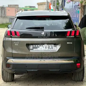 Peugeot 3008 2018 Gris