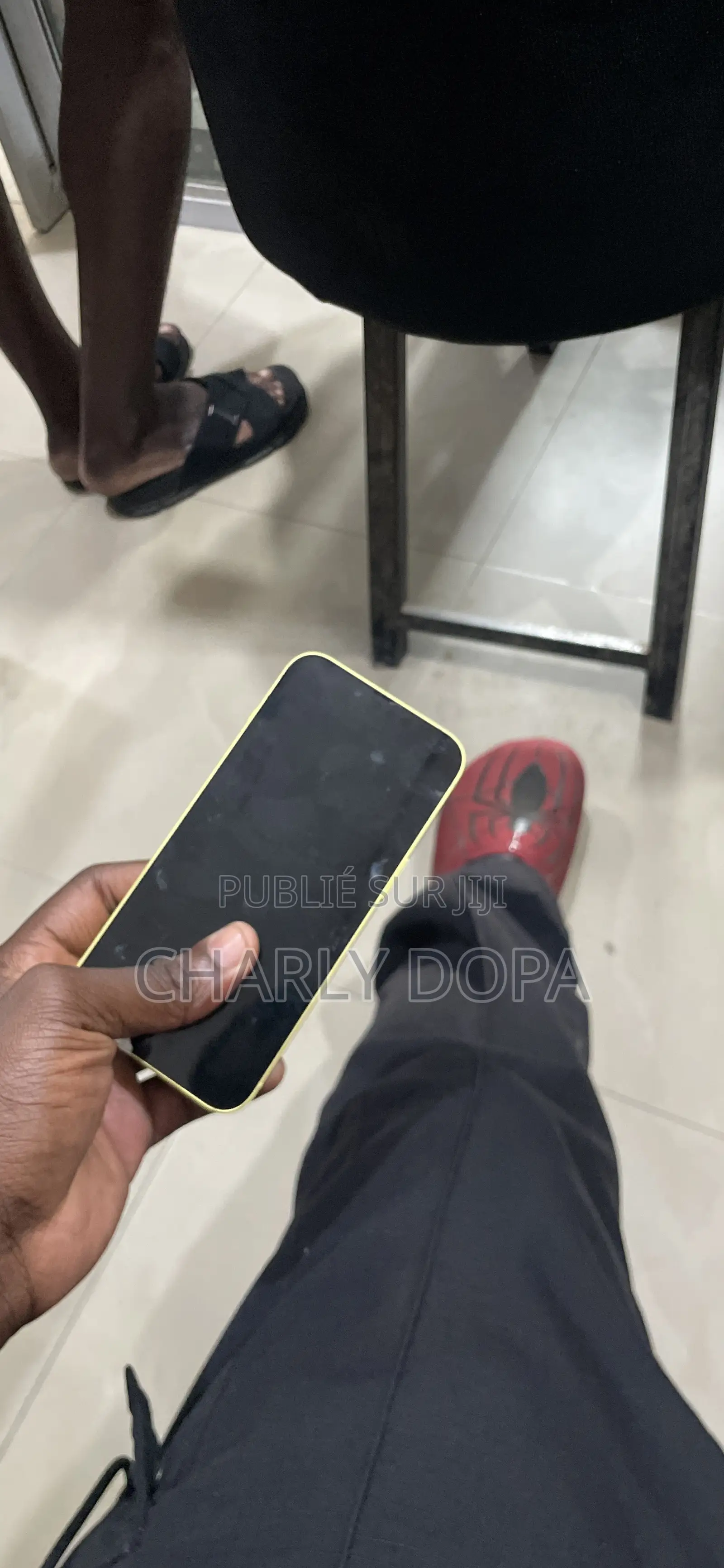 Apple iPhone 14 128 GB Jaune