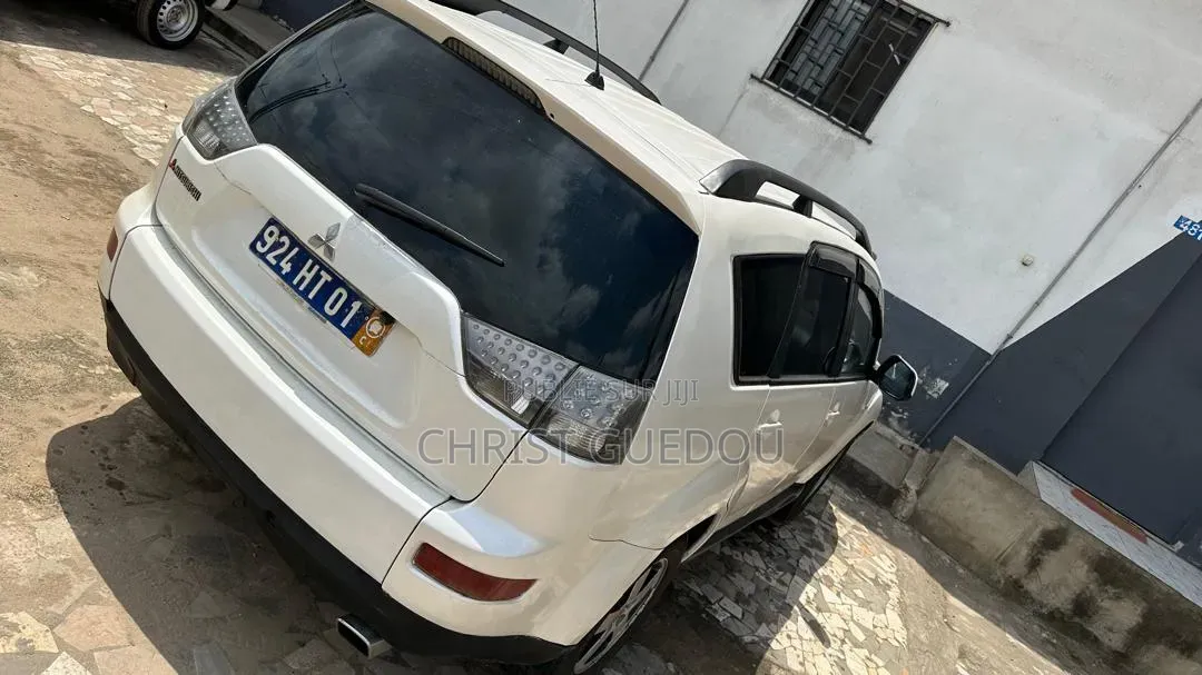 Mitsubishi Montero Sport 2011 Blanc