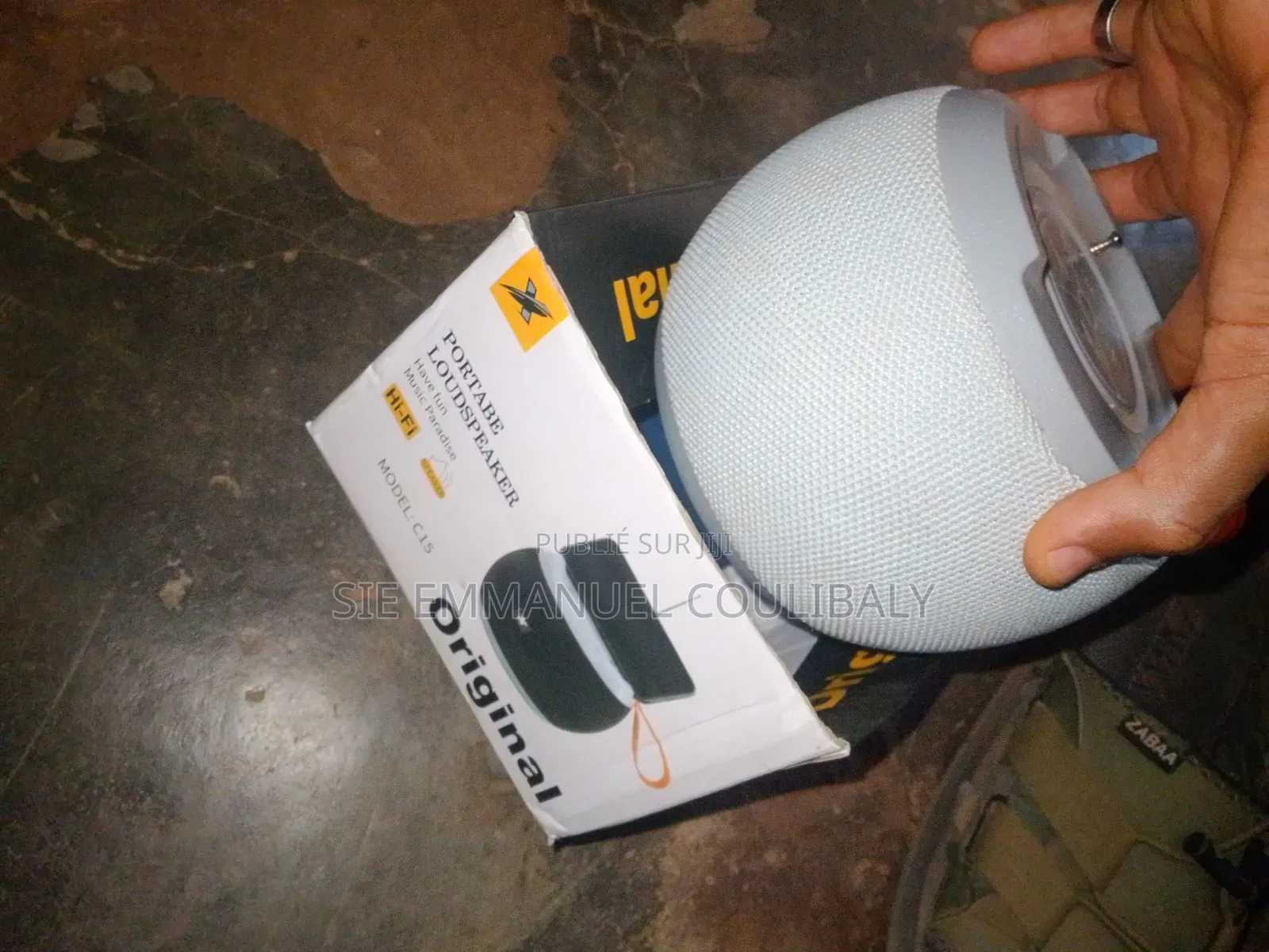 Portable Loudspeaker Original Model : C15 De La Marque X