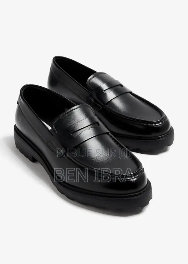 Soulier Pour Homme Et Femme