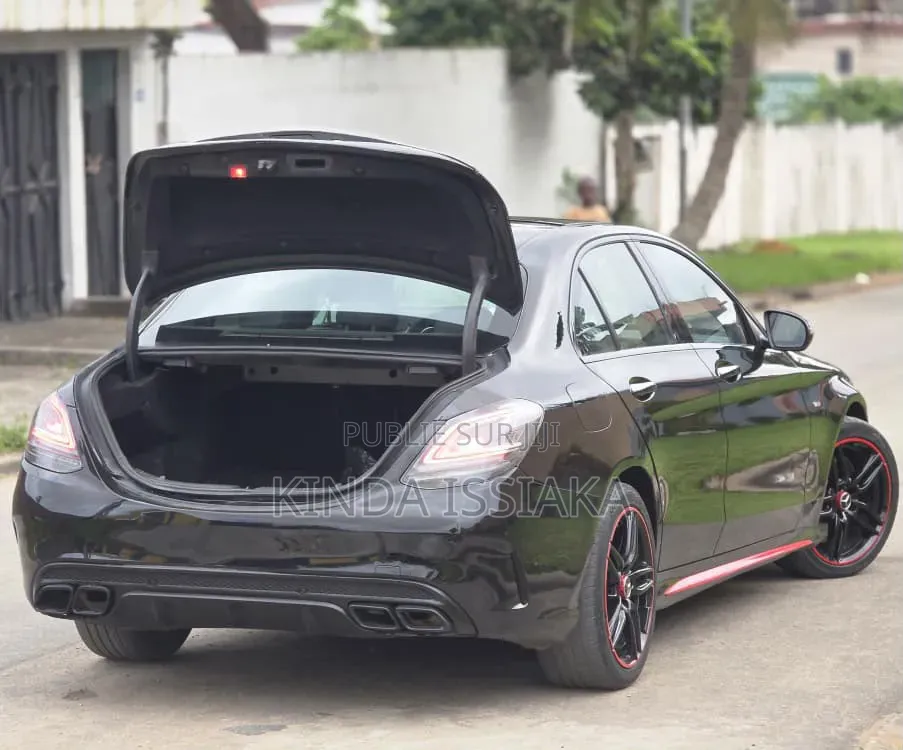 Mercedes-Benz C450 2016 Noir