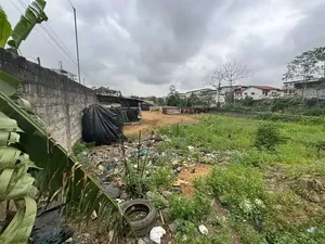 Un Terrain De 1400 M2 en Vente À Angre 8e Tranche