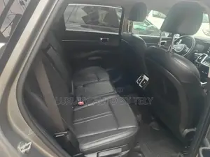 Kia Sorento 2023 Gris