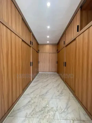 9chbre Duplex dans Rivera Faya Jules, Grand-Bassam à Vendre