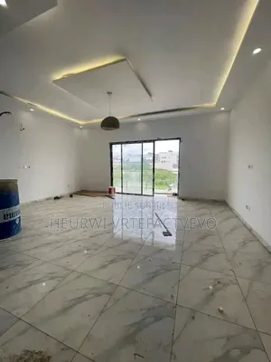 9chbre Duplex dans Rivera Faya Jules, Grand-Bassam à Vendre