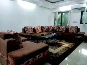 6chbre Duplex dans Angre Complexe, Cocody à Vendre