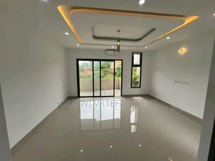 6chbre Duplex dans Free World, Bingerville à Vendre
