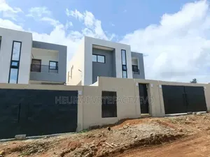 4chbre Duplex dans Abatta, Cocody à Vendre