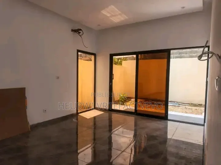 4chbre Duplex dans Abatta, Cocody à Vendre