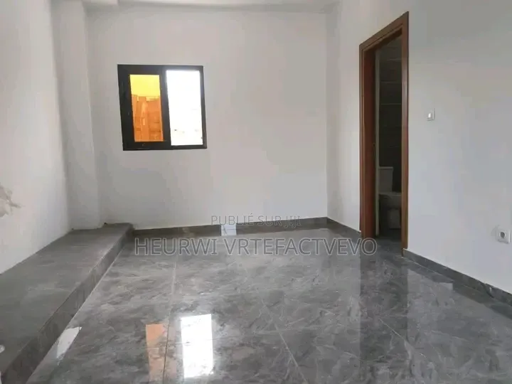 4chbre Duplex dans Abatta, Cocody à Vendre