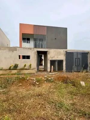 5chbre Duplex dans Bingerville à Vendre