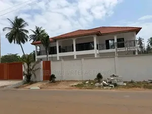 9chbre Duplex dans Yozalem, Grand-Bassam à Vendre