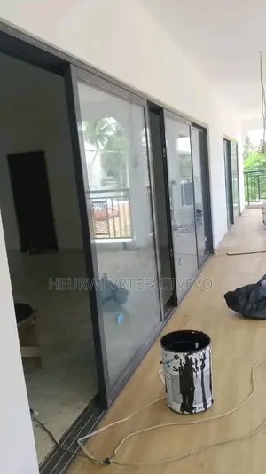 9chbre Duplex dans Yozalem, Grand-Bassam à Vendre