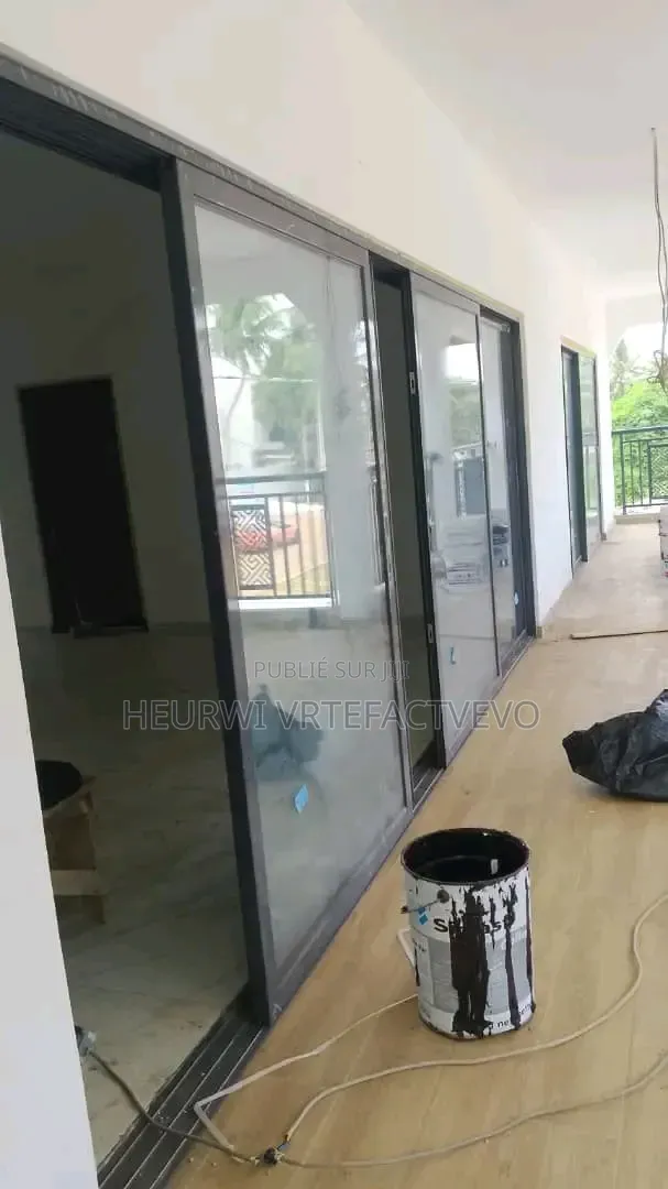 9chbre Duplex dans Yozalem, Grand-Bassam à Vendre