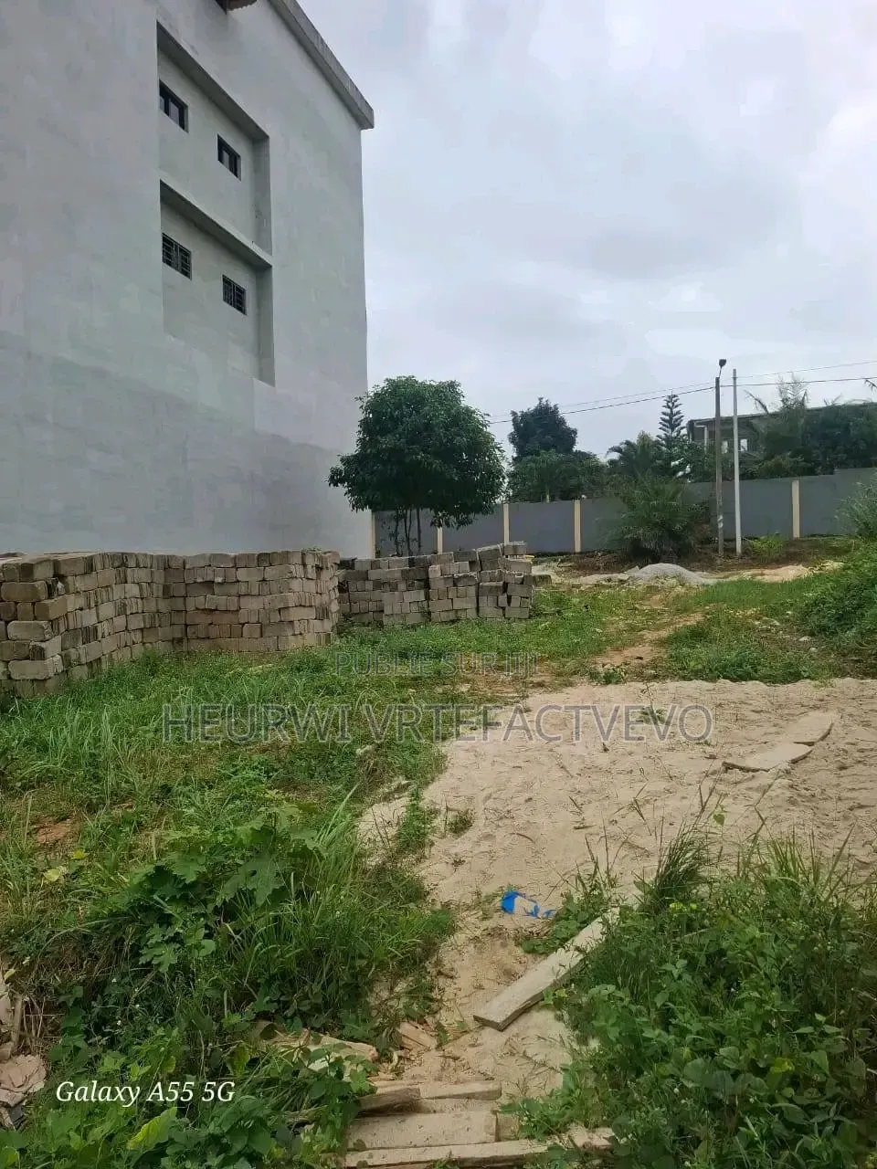 #Vente Terrain
 Angré Chu Djorobité1 600m2