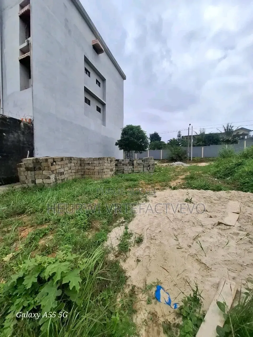 #Vente Terrain
 Angré Chu Djorobité1 600m2