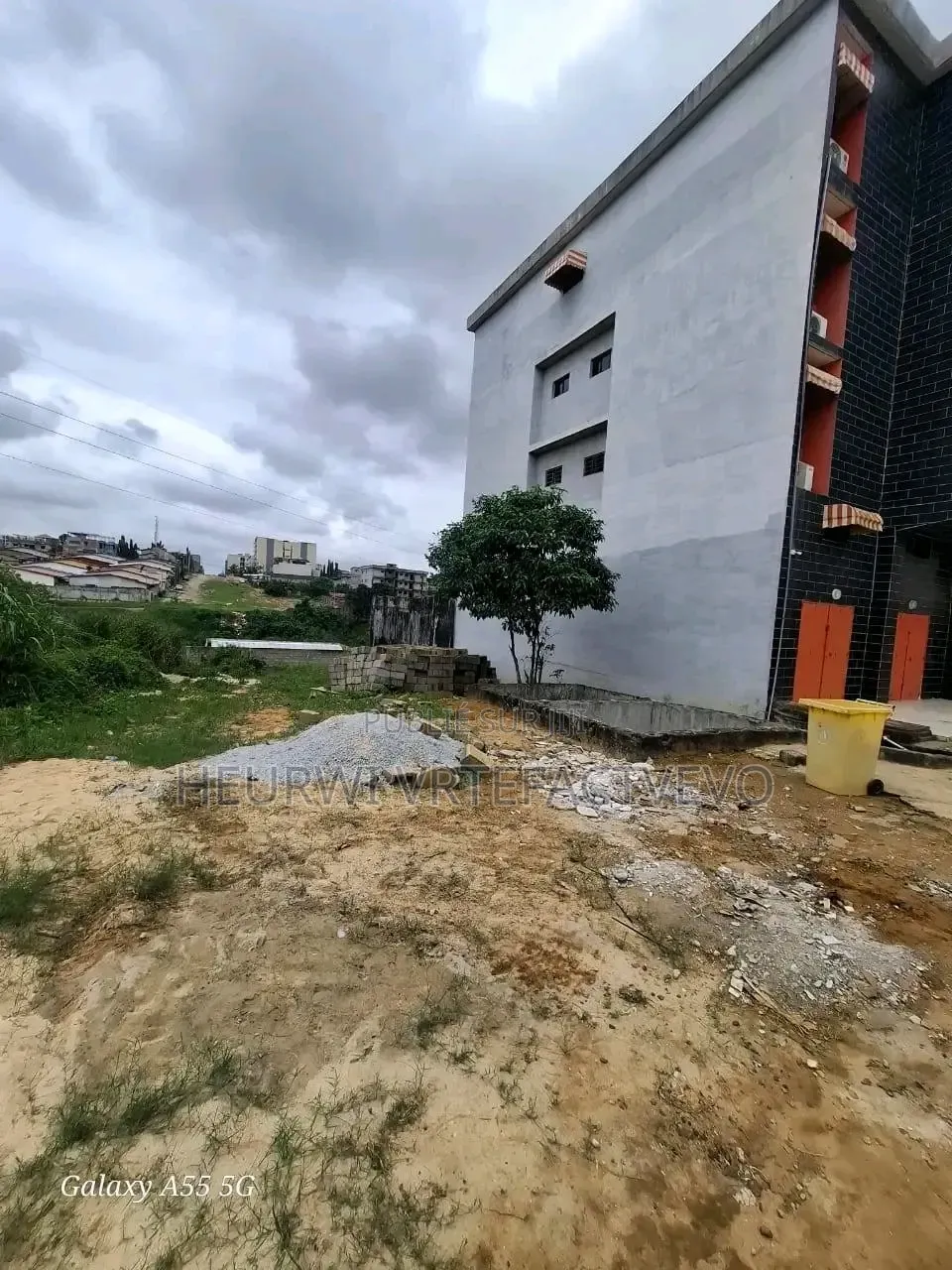 #Vente Terrain
 Angré Chu Djorobité1 600m2