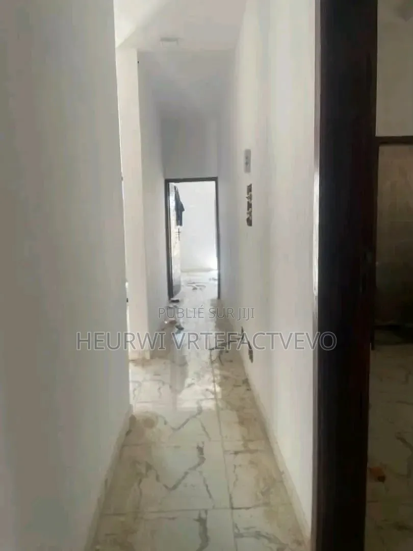 4chbre Duplex dans Bingerville Anan, Cocody à Vendre