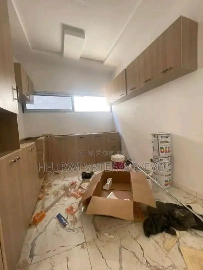 4chbre Duplex dans Bingerville Anan, Cocody à Vendre