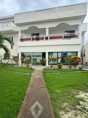 12chbre Duplex dans Angre Star 9, Cocody à Vendre