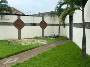 12chbre Duplex dans Angre Star 9, Cocody à Vendre