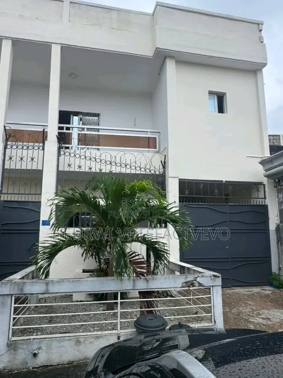 12chbre Duplex dans Angre Star 9, Cocody à Vendre