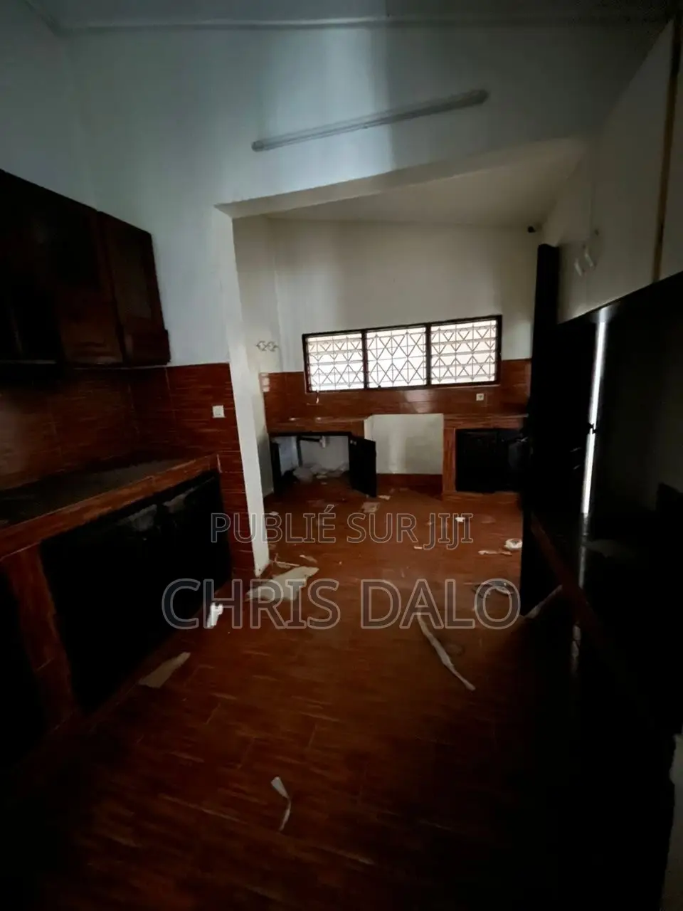 3chbre Duplex dans Fabio, Cocody à Louer