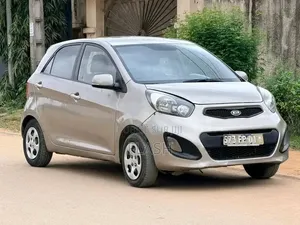 Kia Picanto 2012 Gris
