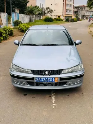 Toyota Avensis 2005 Bleu
