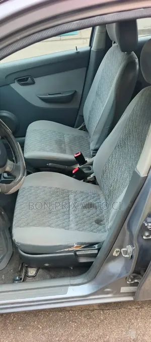 Suzuki Alto 660cc FWD 2015 Gris