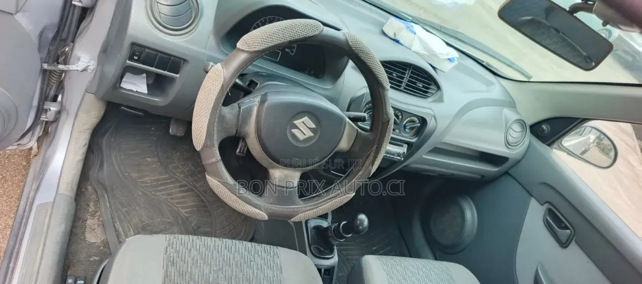 Suzuki Alto 660cc FWD 2015 Gris