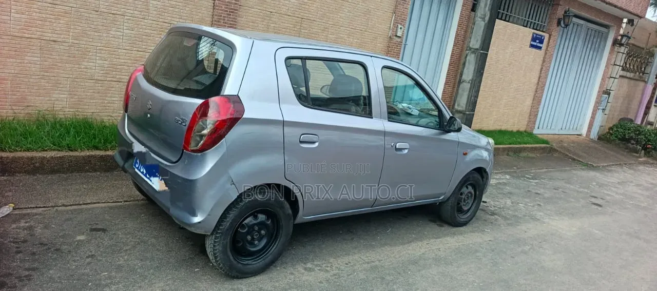 Suzuki Alto 660cc FWD 2015 Gris