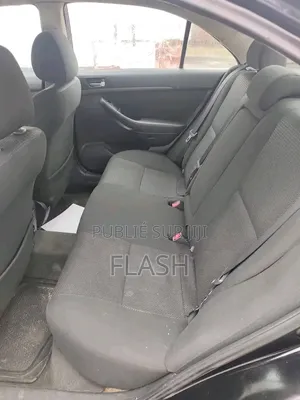 Kia Cerato 2011 Noir